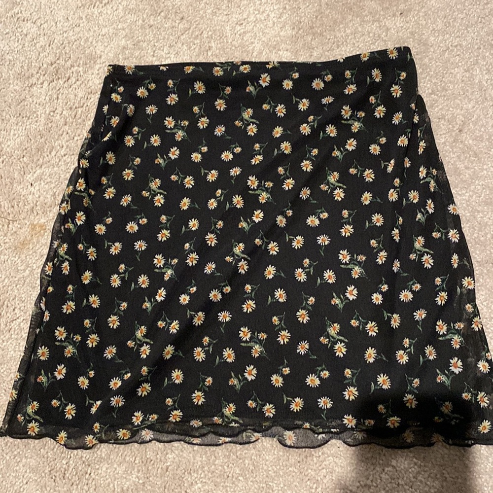 never worn. - Picture 2 of 2